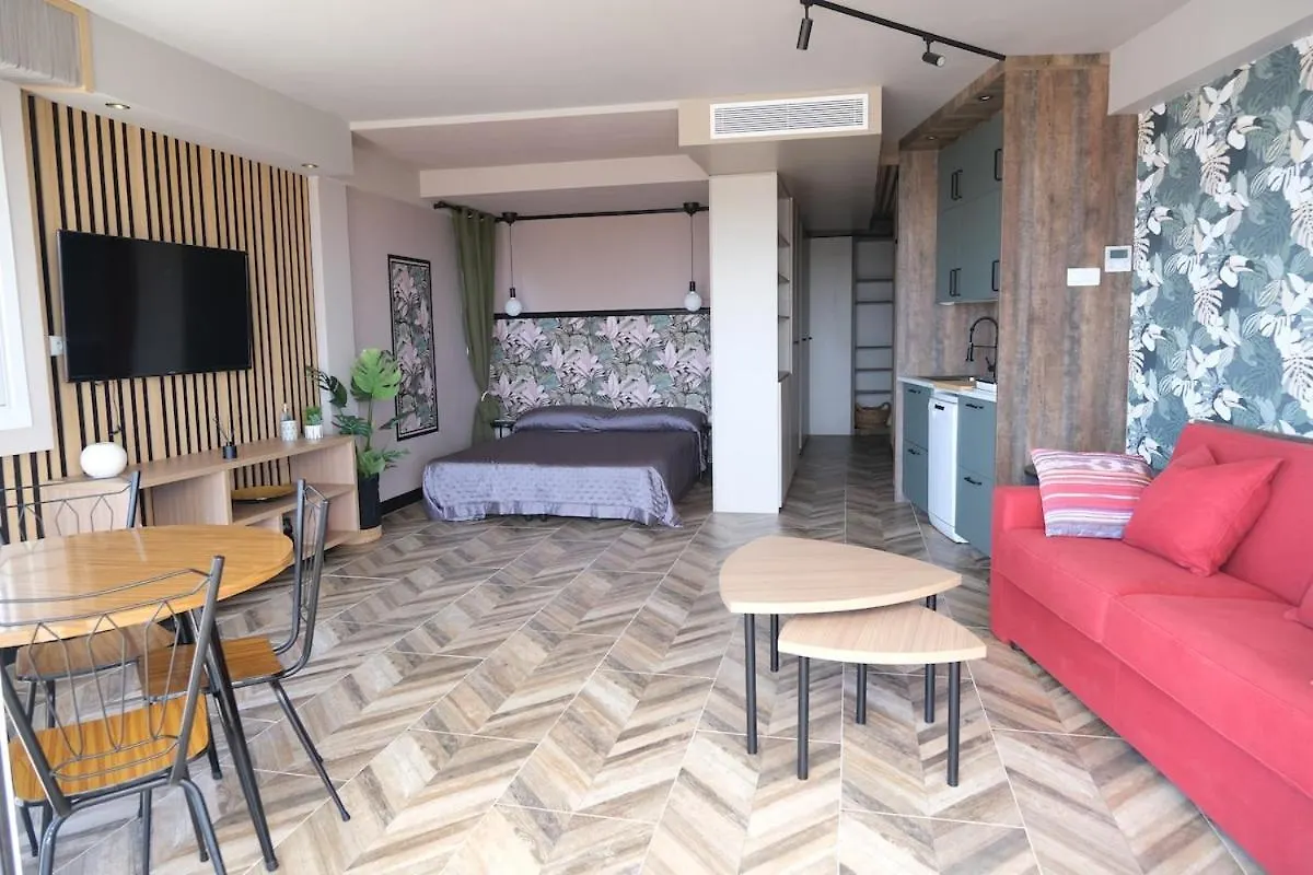 Sea View Luxury Apartment Pointe Croisette Cannes 0*,  France